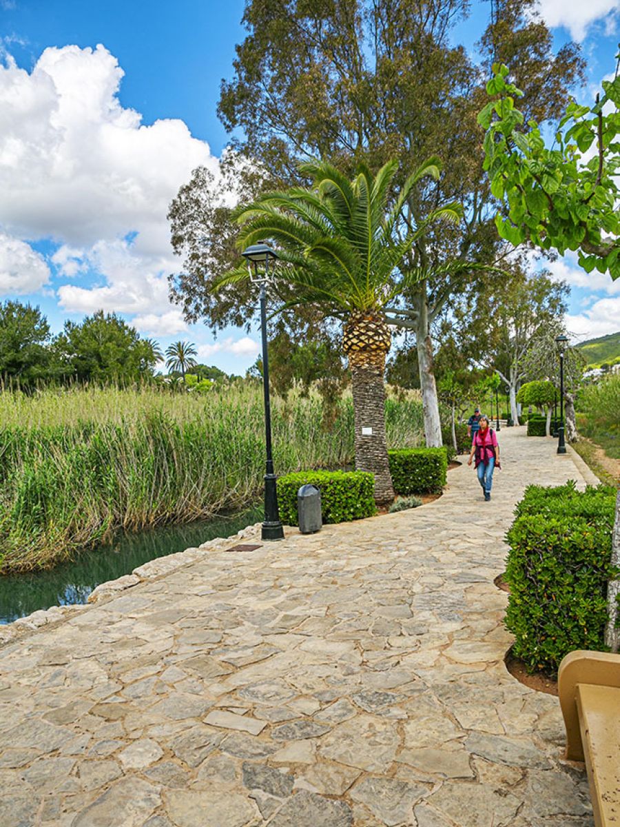 Paseo del río en Santa Eulària des Riu